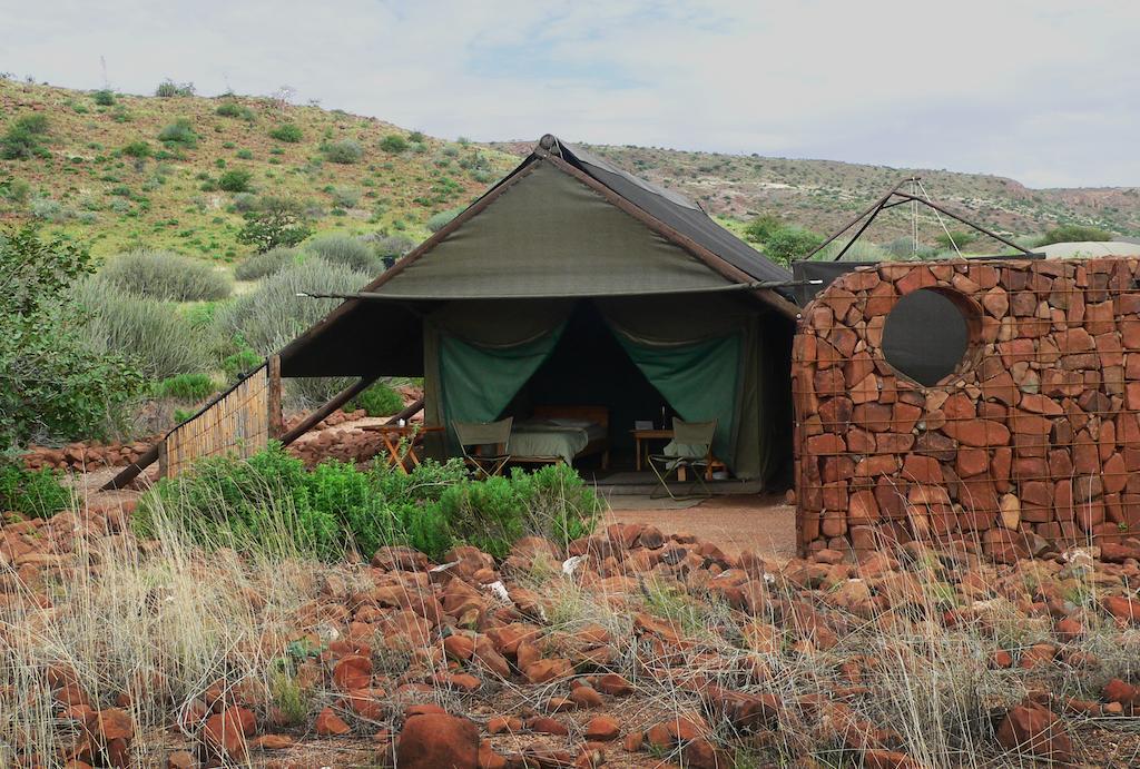 Etendeka Mountain Camp Damaraland Kamer foto