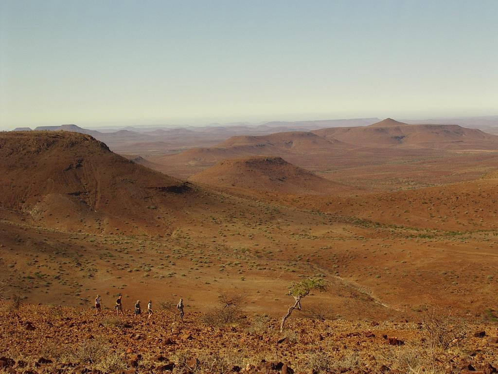 Etendeka Mountain Camp Damaraland Buitenkant foto