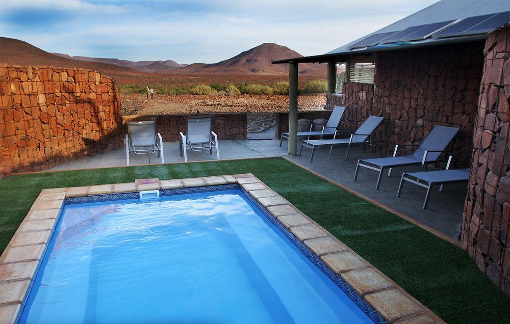 Etendeka Mountain Camp Damaraland Buitenkant foto